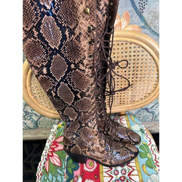 Free People Jeffrey Campbell Joe Lace-Up Boots $298 - Picture 3 of 5